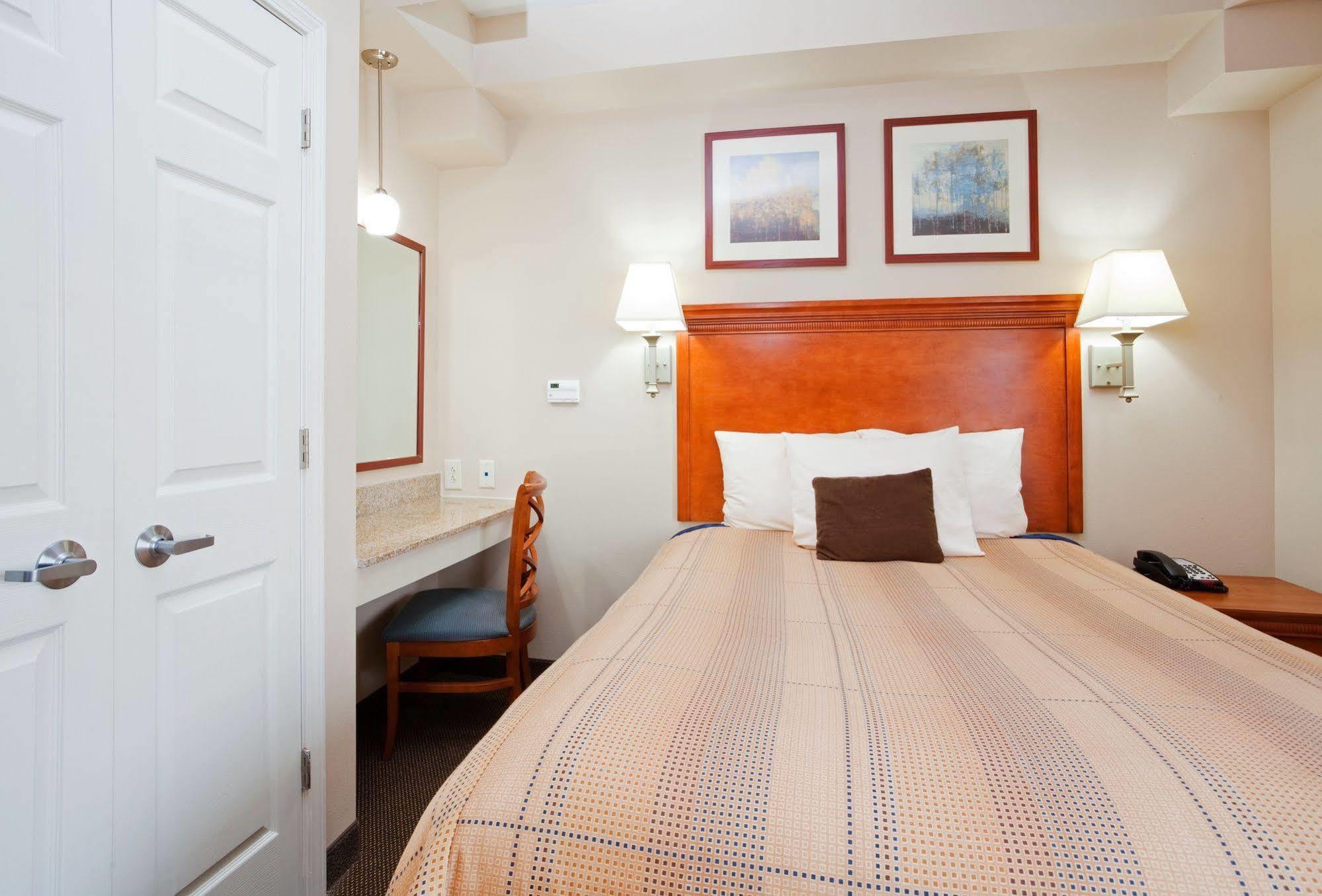 Candlewood Suites Jacksonville By Ihg Bilik gambar